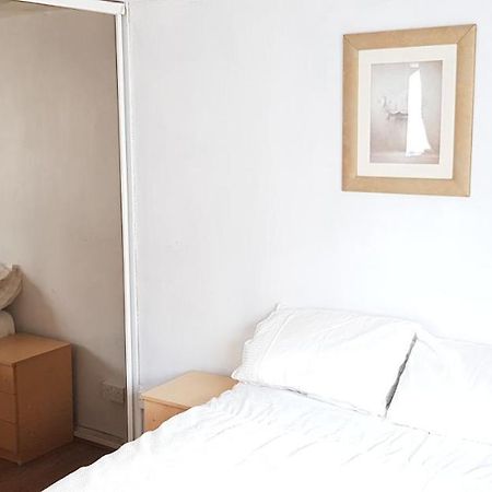 61 Baker Street Appartement Luton  Buitenkant foto
